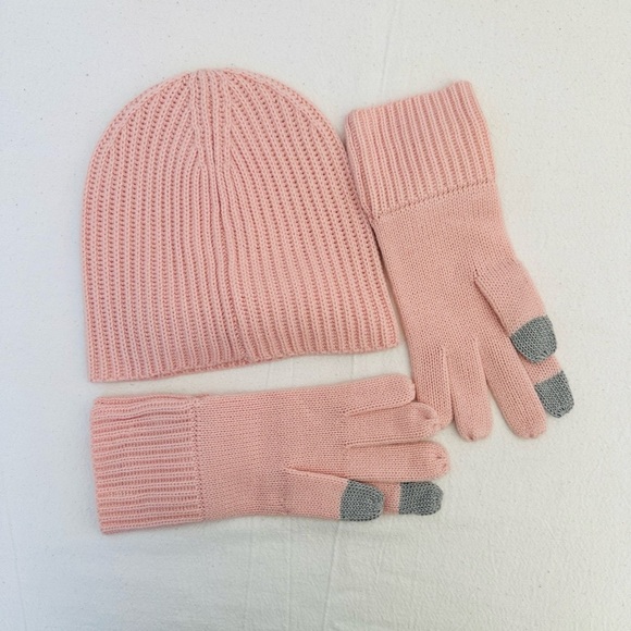 Kate spade ♠️ Pink Knit Hat and Glove Set - Picture 2 of 7